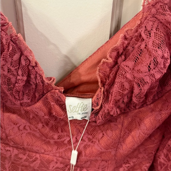 New Selfie Leslie Dress - Picture 7 of 7